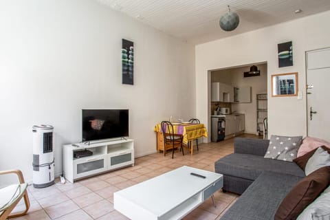 Charming flat in the old center of La Ciotat - Welkeys Condo in La Ciotat