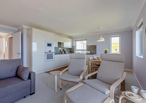 Flat 9 Clifton Court Apartment in Croyde