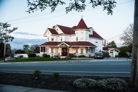 Anchorage Inn B&B Bed and Breakfast in Coupeville