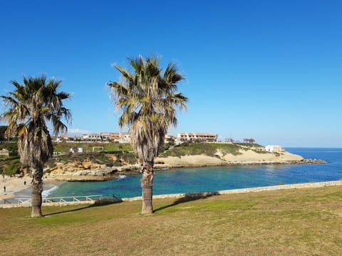 Nearby landmark, Beach