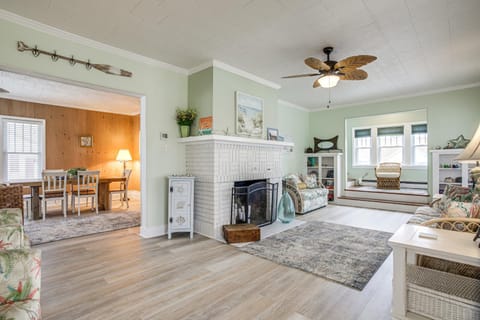 Ocean City Escape with Cozy Porch Walk to Boardwalk House in Ocean City