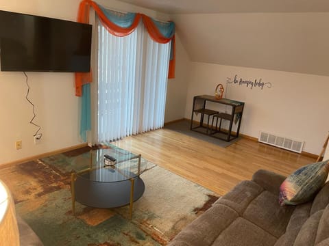 Elite Casa Collection -free wine, coffee, Wi-Fi, parking Apartment in Milwaukee