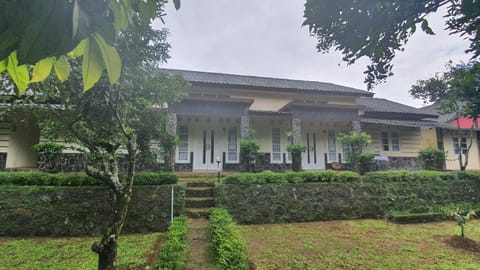 Villa pondok yedidah Villa in Cisarua