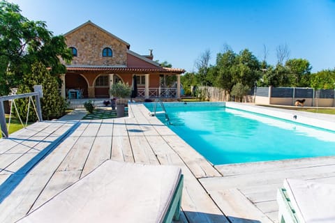 Elmar Deluxe Villa Villa in Roda