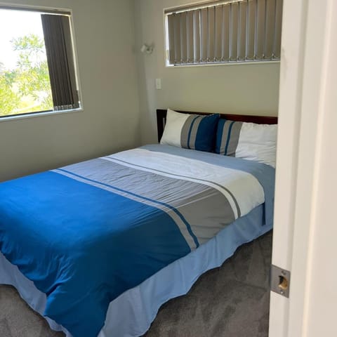 Beautiful 2 Bedroom Home Condo in Auckland