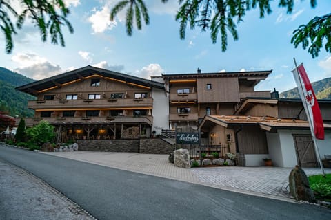 Hotel Landhaus Tirolerherz Hotel in Salzburgerland