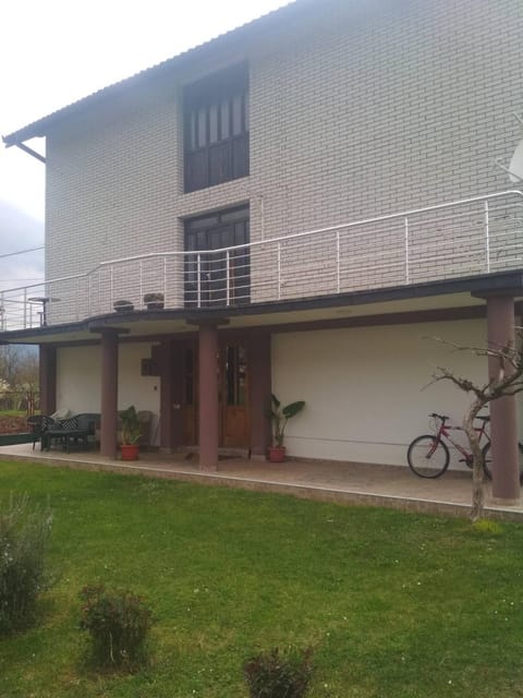 Property building, Spring, Day, Garden view