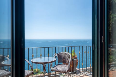 Natural landscape, View (from property/room), Balcony/Terrace, Sea view