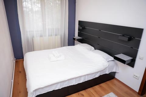 Relaxing, spacious, fully equiped 3 room apartment Condo in Cluj-Napoca