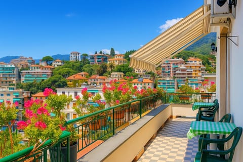 View (from property/room), Balcony/Terrace