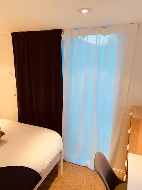 Deluxe Double Room with Private Amenities Location de vacances in Banbury