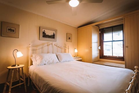 Sunset Cottage By The Bay Pet Friendly House in Portarlington