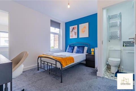 Monthly Offers, 10 Guests, Business, WIFI Apartment in Derby