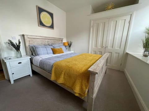 Luxurious 2 bedroom apartment in central Berwick Condo in Berwick-upon-Tweed