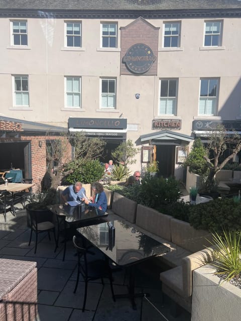 Patio, Balcony/Terrace