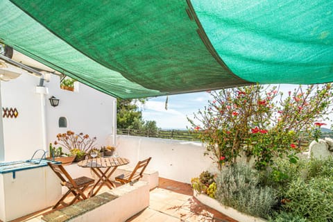 Patio, Spring, Day, Garden, Balcony/Terrace, Garden view