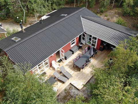 Holiday Home Lisa - 650m from the sea in Bornholm by Interhome House in Bornholm