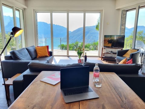 Holiday Home Carina Lakeview by Interhome House in Lugano