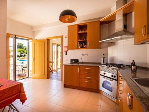 Holiday Home Vista Panorâmica- Herdade de Montalvo by Interhome House in Setubal District