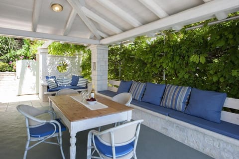 Balcony/Terrace, Dining area