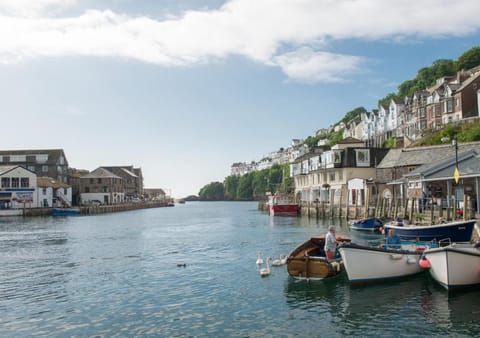 Ferry View House in Looe