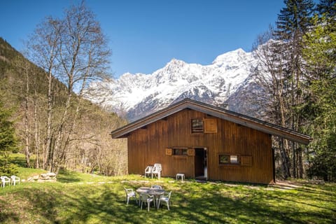 Datcha of Sky -Jardin - Calme - 180 vues - 9 chambres & Studio Appt Chalet in Les Houches