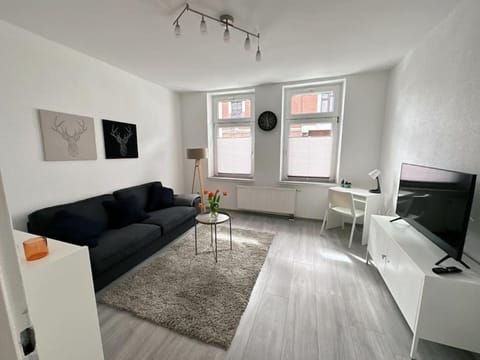 Möblierte EG- Wohnung zentral in Herne mit Parkplatz,WLAN und Netflix Apartamento in Herne