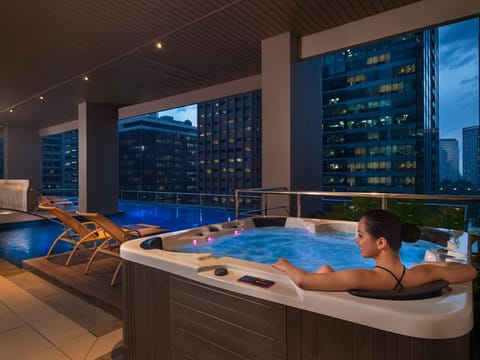 Night, Hot Tub, Guests, City view