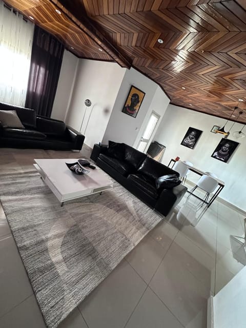 Private home Apartment in Douala