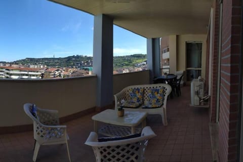 View (from property/room), Balcony/Terrace, Seating area, Dining area