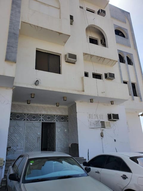 شقة لين طيبة للعوائل Leen Taibah Ap. for family's Condo in Medina