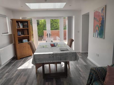 One bed stunning apartment with parking right outside, close to Burton town centre Eigentumswohnung in Burton upon Trent