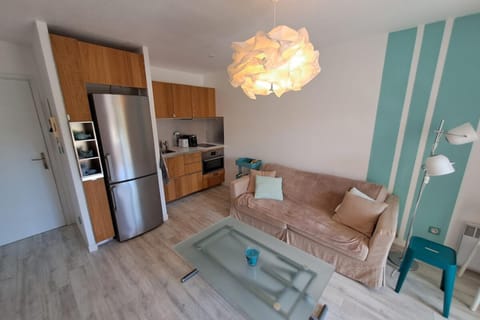 Charming T2 - close to the "Grand Jardin" Apartment in Le Lavandou