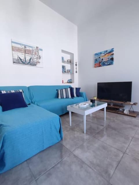 Sunrise Apartments - Aegean Blue Apartment in Kalymnos