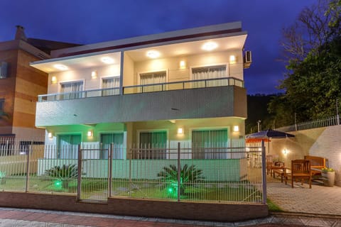 Lopes Residence uma quadra do mar Ingleses Apartment in Florianopolis