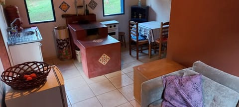 Kitchen or kitchenette, Seating area