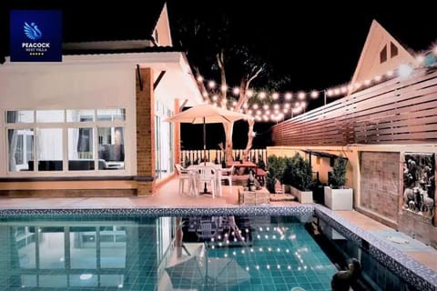 Bachelors Pool Villa Villa in Pattaya City