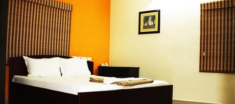 GUINDY CHENNAI STAYS Bed and Breakfast in Chennai