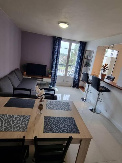 Appartement VUe MER avec parking gratuit sur place Apartment in Bastia