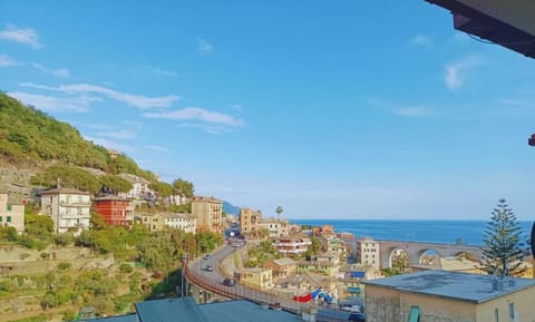 Balcony/Terrace, Mountain view, Sea view