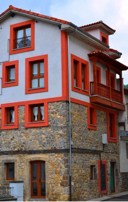 Apartamentos El Pigazu Condo in Cangas de Onís