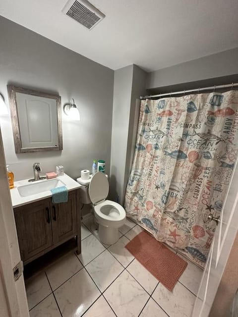 B-more 4 Less!! 2Br Peaceful & Pet Friendly Condo Near Everything! Apartment in Baltimore