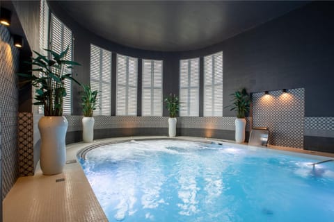 Spa and wellness centre/facilities, Swimming pool