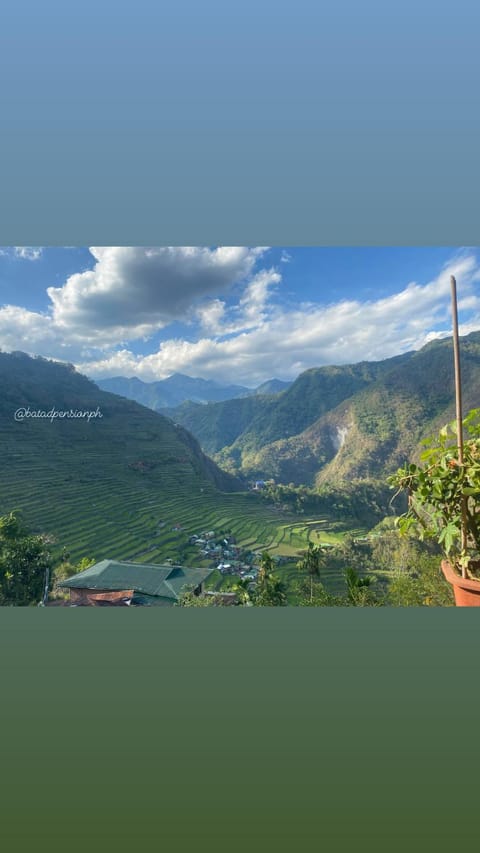 Nearby landmark, Day, Natural landscape, Mountain view