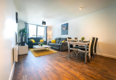 Contemporary 2 bedroom Apartment - Birmingham City Centre - Digbeth Bullring Apartment in Birmingham