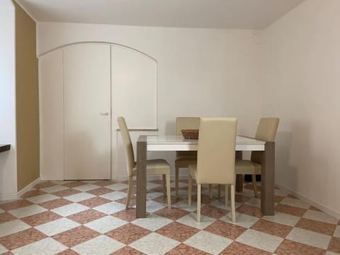 Appartamento a Rovereto Apartment in Rovereto