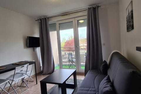 B010 Appartement Disneyland Paris France Apartment in Chessy