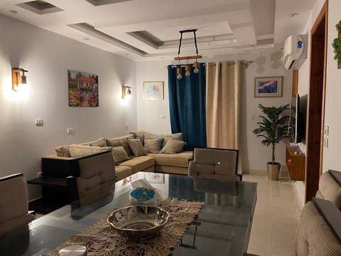 3bedroom family apartment Condominio in New Cairo City