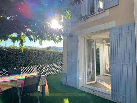 La Petite Poule Rousse - Maison avec piscine House in Anduze