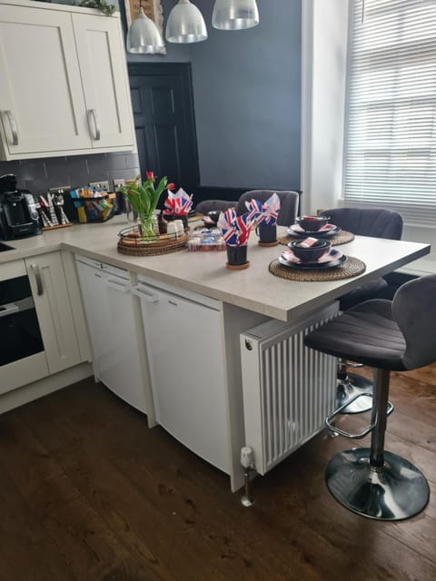 CARAMBOLA LUXURY AIR BNB IN THE HEART OF BEVERLEY Apartment in Beverley